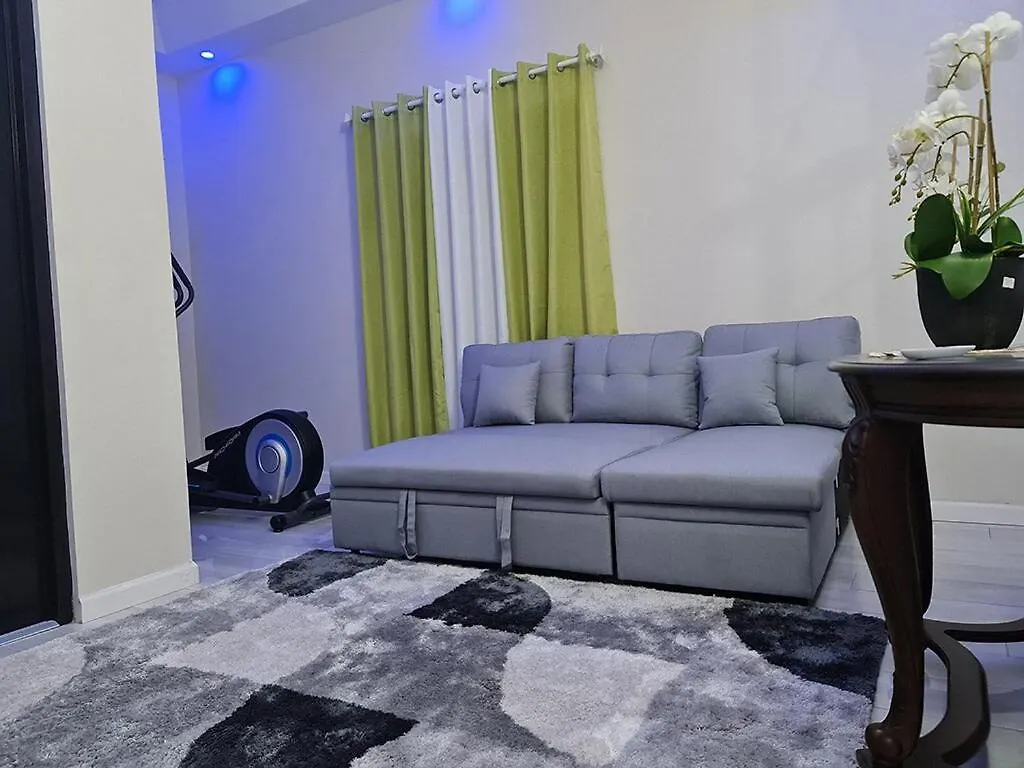 Holiday home Cozy Stay With Private Jacuzzi Pool Old Harbour 592
