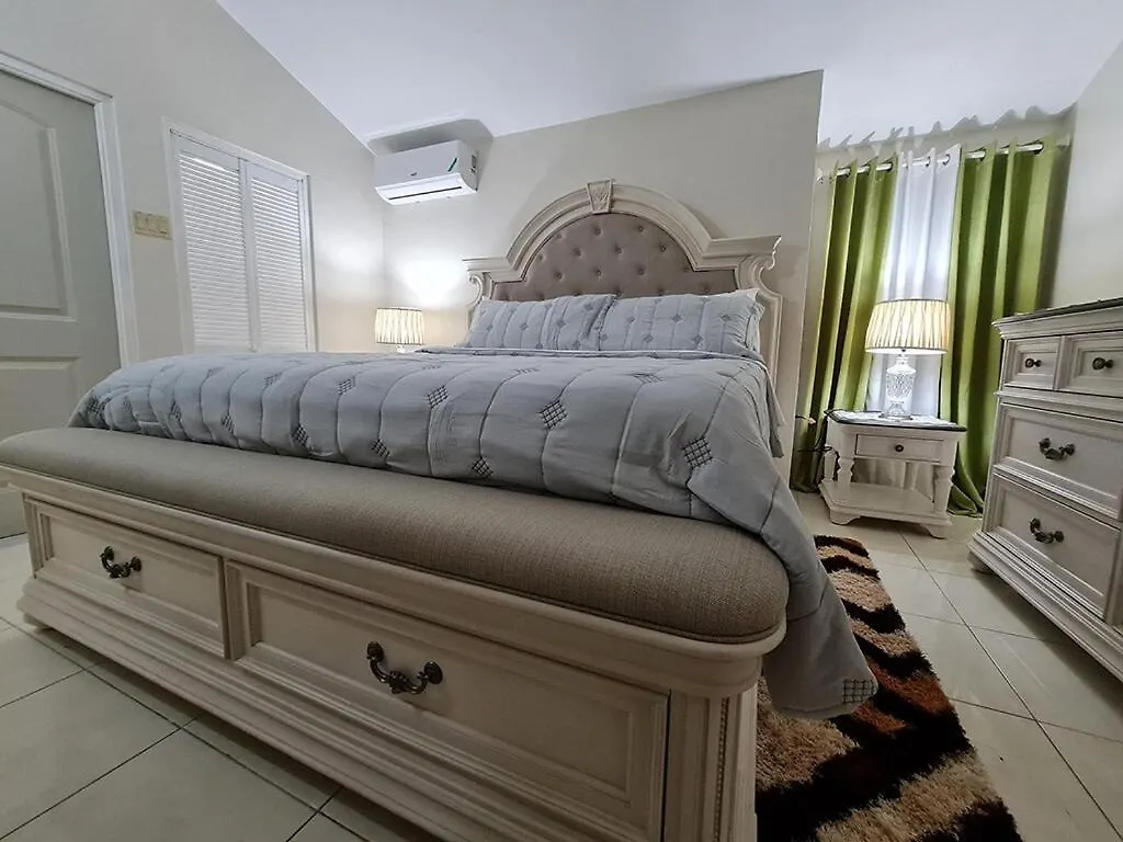 Holiday home Cozy Stay With Private Jacuzzi Pool Old Harbour 592