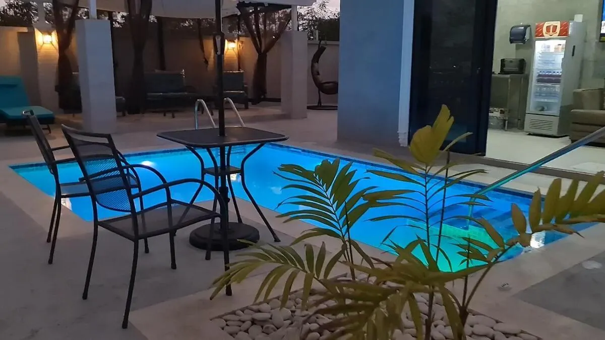 Cozy Stay With Private Jacuzzi Pool Old Harbour 592 0*,  Jamaica