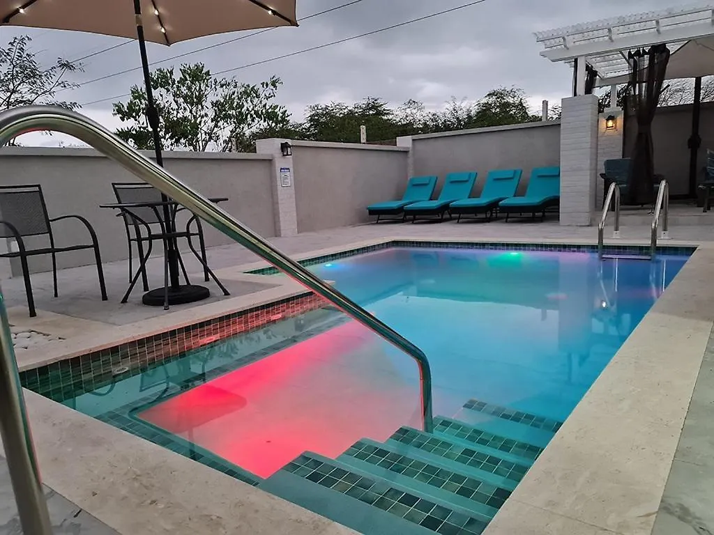 Cozy Stay With Private Jacuzzi Pool Old Harbour 592 0*,  Jamaica