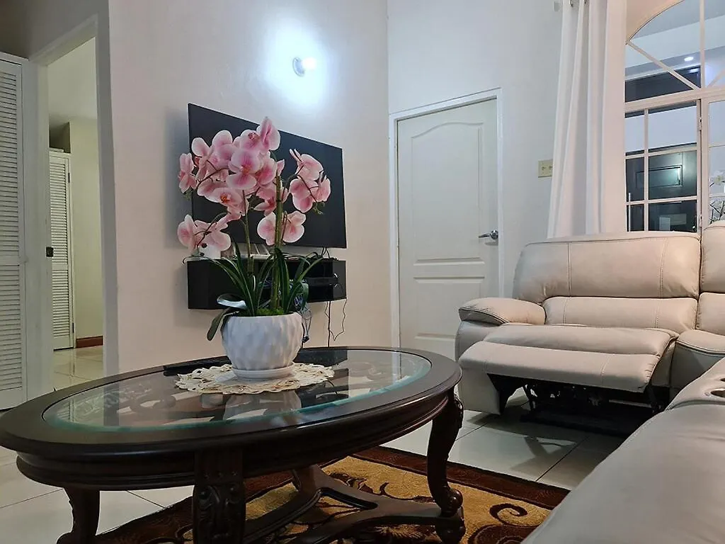 Cozy Stay With Private Jacuzzi Pool Old Harbour 592 Holiday home