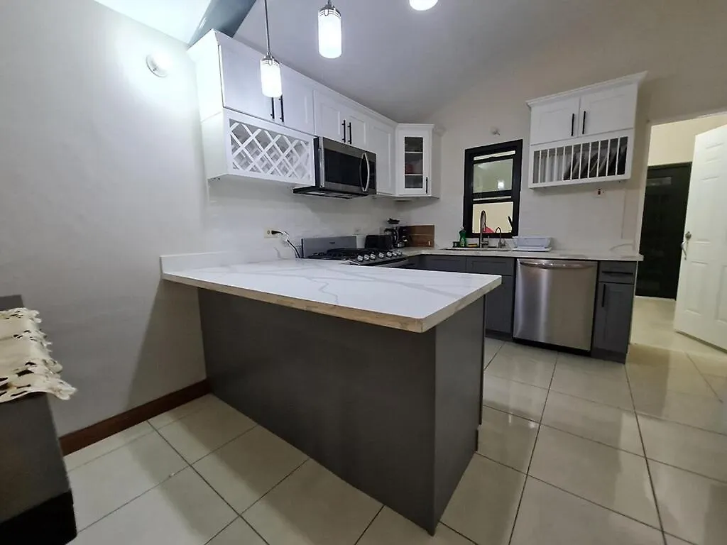 Holiday home Cozy Stay With Private Jacuzzi Pool Old Harbour 592