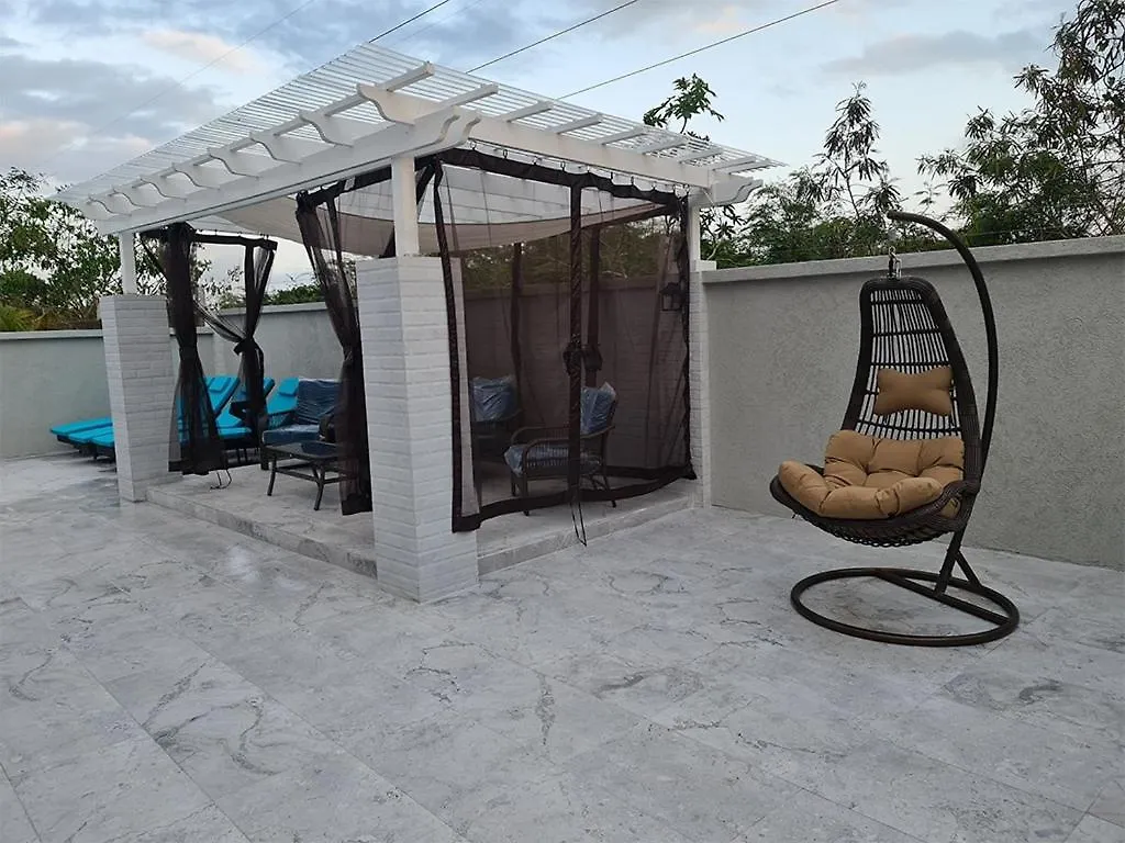 Cozy Stay With Private Jacuzzi Pool Old Harbour 592 Holiday home